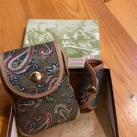 Portasigarette e porta accenditore