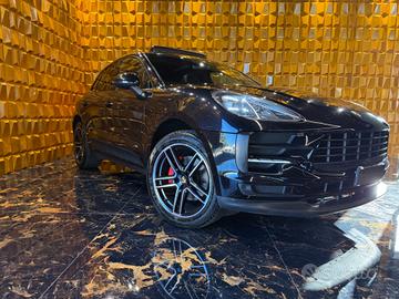 Porsche Macan 2.0 245CV pdk doppio tetto full opti