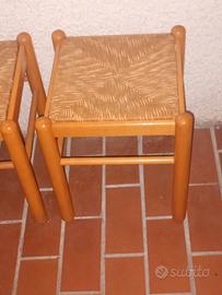 quattro sgabelli
