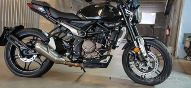 Voge Trofeo 300AC incidentata