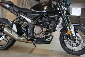 Voge Trofeo 300AC incidentata