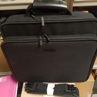 borsa per PC marca TUCANO. resistente e spaziosa. 