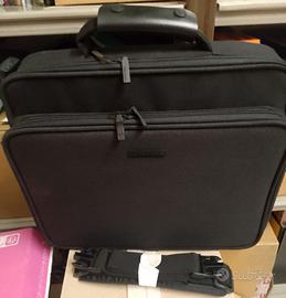borsa per PC marca TUCANO. resistente e spaziosa. 