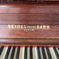 Pianoforte verticale  SEIDEL GARN
