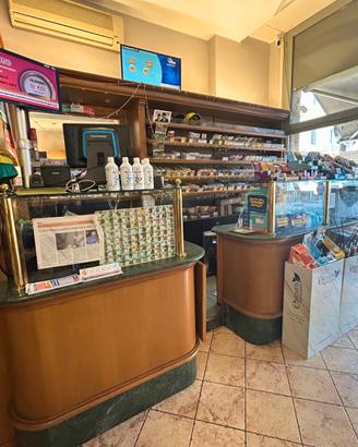 Bar Tabacchi con mura di proprietà e licenza