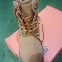 scarponcini donna tipo Clarks