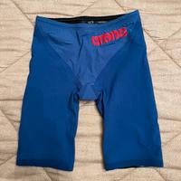 Costumone gara Arena