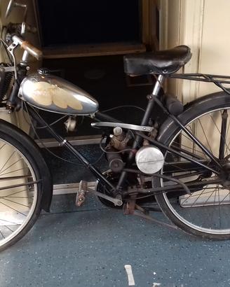 Tre diverse Bicimotore a rullo Bianchi Aquilotto