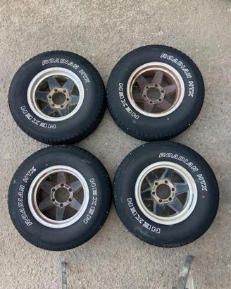 GOMME E CERCHI TOYOTA NISSAN MITSUBISHI 235 75 15
