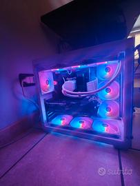 PC Gaming 5070TI + 2 monitor e accessori