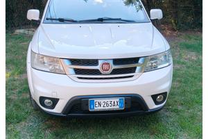 Fiat Freemont 