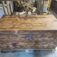 Baule inizio secolo in legno