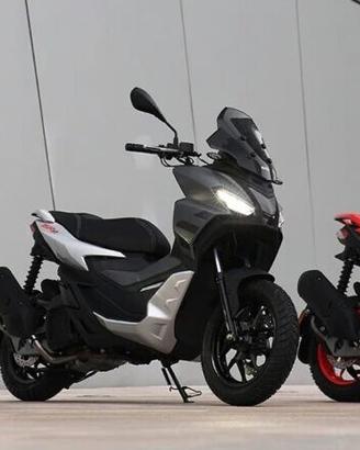 Aprilia SR GT 125