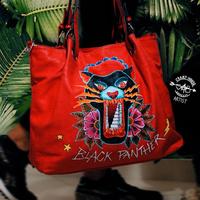 Borsa dipinta a mano stile Pin Up e tattoo