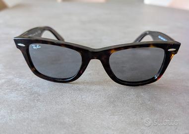 Ray ban Wayfarer originali nuovi Abbigliamento e Accessori In vendita a Roma