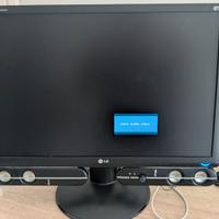 Monitor PC Lg - 22 pollici + casse audio trust