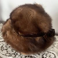 Cappello in Visone Donna vintage Milano