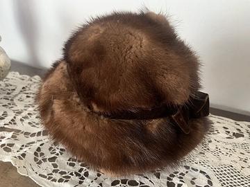 Cappello in Visone Donna vintage Milano