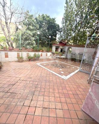 Appartamento Napoli [Cod. rif 3309144VRG] (Chiaia)