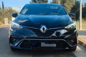RENAULT CLIO E-TECH HYBRID RS LINE 1.6 140 CV AT