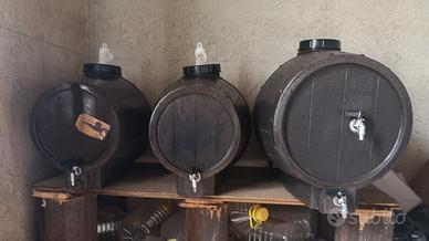  botti per vino in polietilene 