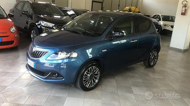 Lancia Ypsilon 1.0 FireFly 5 porte S&S Hybrid Ecoc