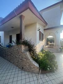 Rif. 500 villa singola villaggio coppola con giard