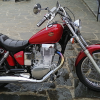 Suzuki Savage ls 650