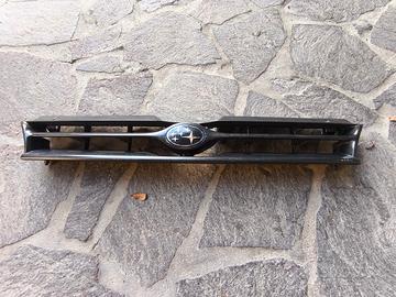 Mascherina griglia frontale Subaru Impreza gc8 gt 