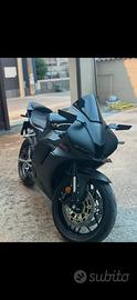 HONDA CBR 600rr 2024