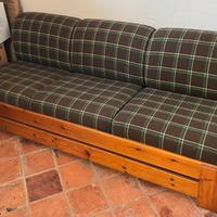 Divano letto “Cortina” in legno vintage rustico