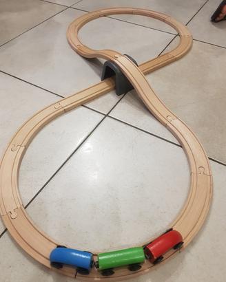 Pista trenino di legno IKEA + treno IKEA