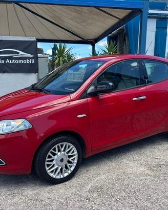 Lancia Ypsilon 1.3 MJT 16V 95 CV 5 porte S&S Gold
