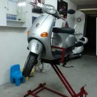 Sollevatore alza vespa crik piaggio lambretta