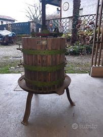 Torchio per uva