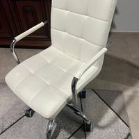 Sedia per scrivania bianca