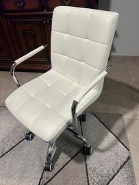 Sedia per scrivania bianca