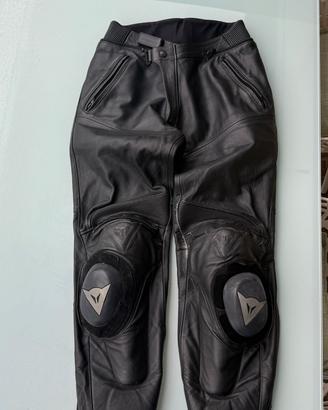 Pantaloni moto
