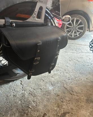 Borsa laterale harley davidson dyna