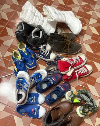 Scarpe varie marche