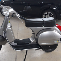 Vespa 150 Px arcobaleno 1986