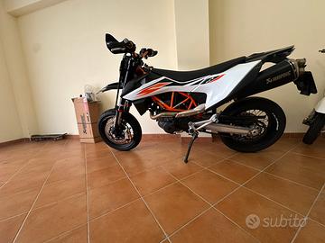 Ktm smc r 2019