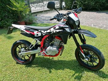 SWM 125 R