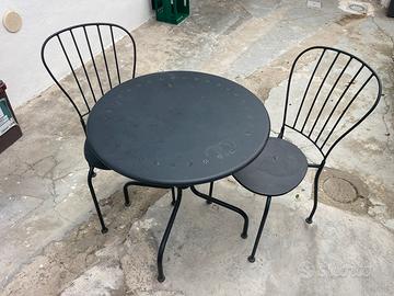 Set tavolo con sedie