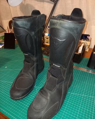 Stivali da moto Dainese in goretex