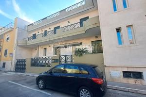 Ampia bifamiliare con spazi esterni, tavernetta e