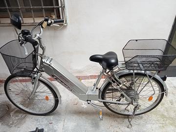 Bicicletta Elettrica marca Casadei n.26