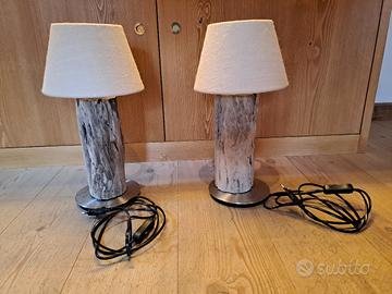 Abat jour / lampade da comodino in legno vecchio