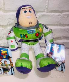 Buzz Lightyear toy story 5 peluche 32 cm