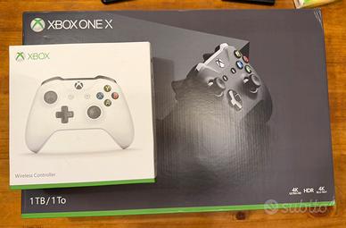 XBox One X + controller